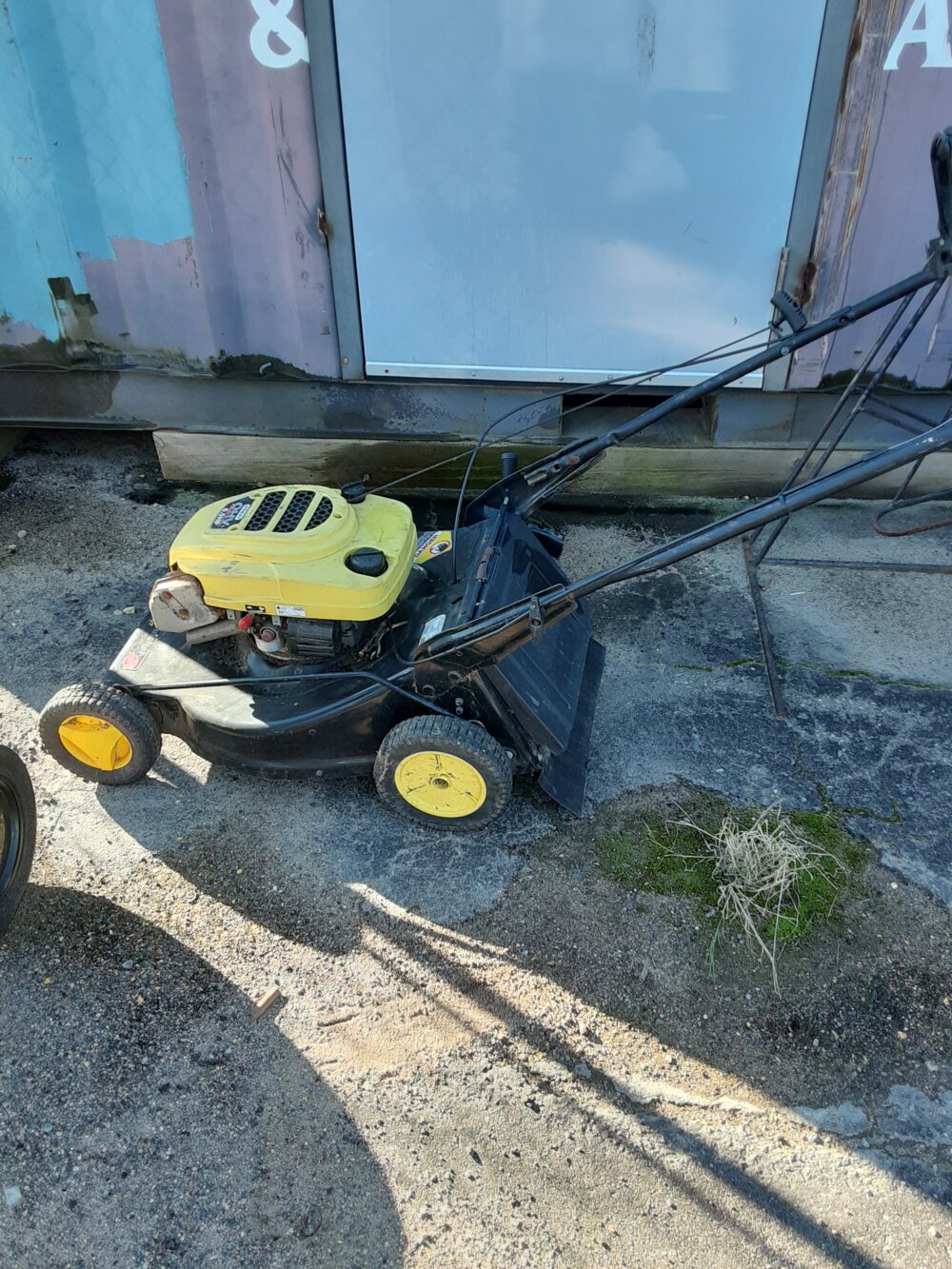 LOT #100 OHV Power Plant Lawnmower